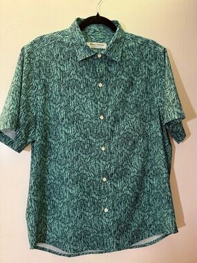 Tommy Bahama Green Patterned Short-Sleeve Button-Down Shirt